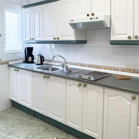Emma - Cristianos Apartman *